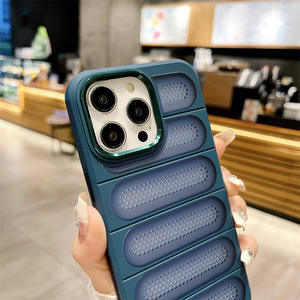 Toptan nefes telefon kabuk buzlu yarı şeffaf ısı dağılımı telefon kılıfı özel iPhone 11 12 13 14 15 16Pro Max - Product Image 3