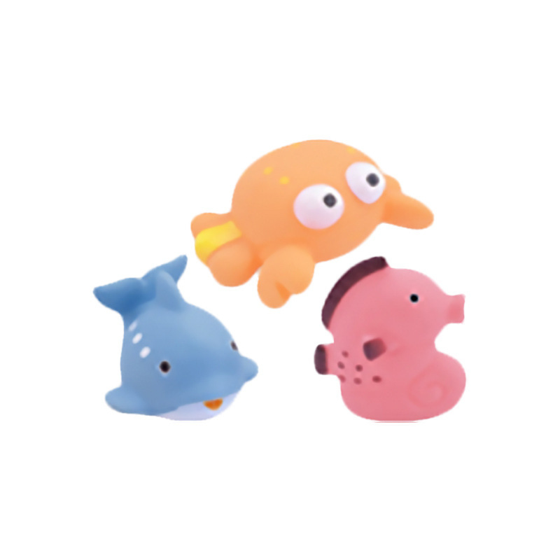 3 water play toys-color style random