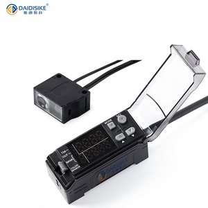 Venta al por mayor marca de color digital Rgb detección medición de color Sensor de color láser reflectante difuso - Product Image 1