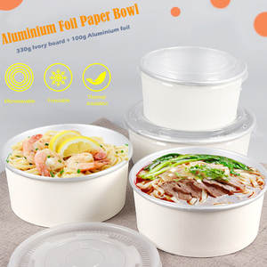 フルーツケーキ寿司チョコレートシュガーサンドイッチ麺と他の珍味を提供するためのクラフト白と黒の紙サラダボウル