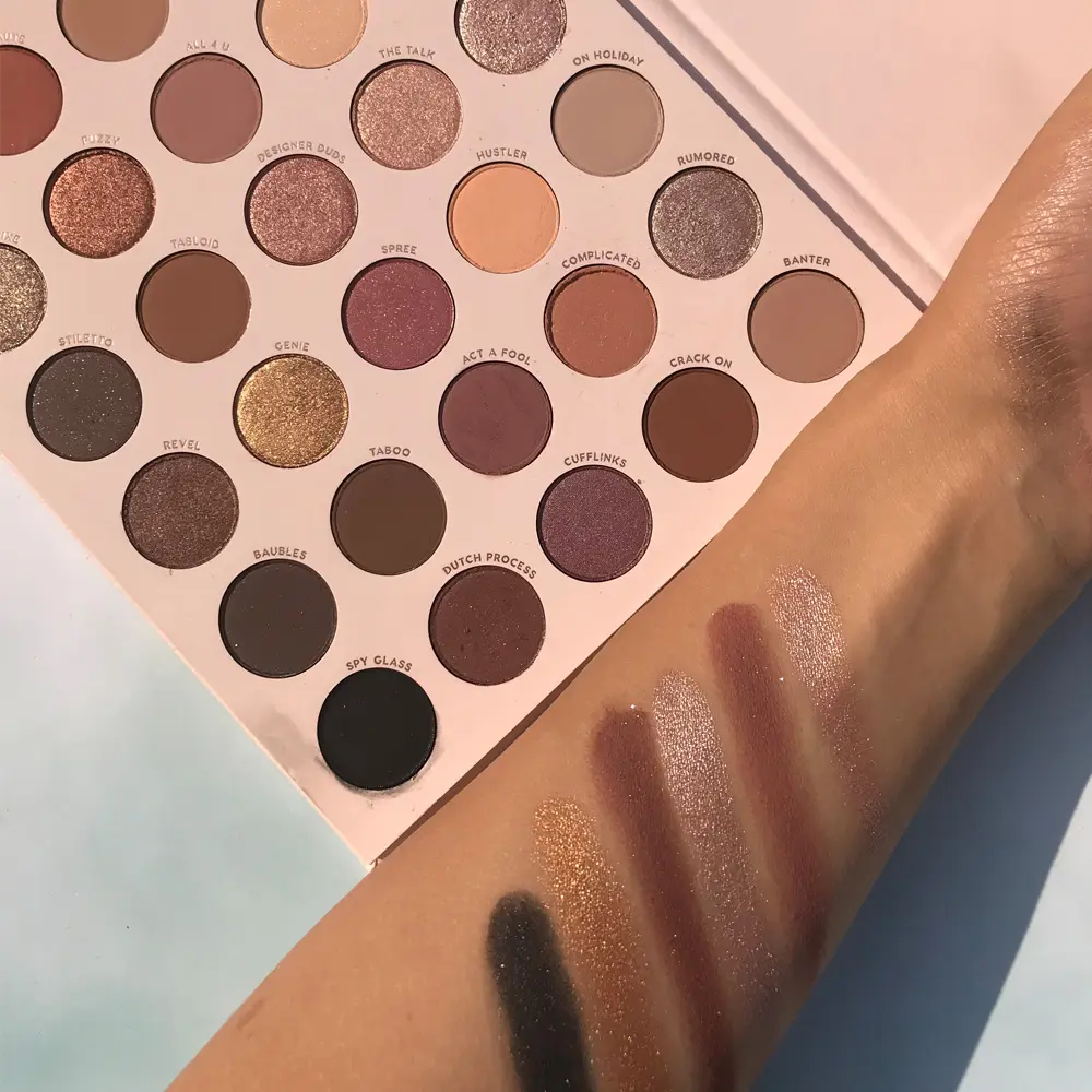 Paleta de sombras de ojos vegana y nude DE ALTO pigmento, productos de maquillaje y cosméticos demandados en 2020