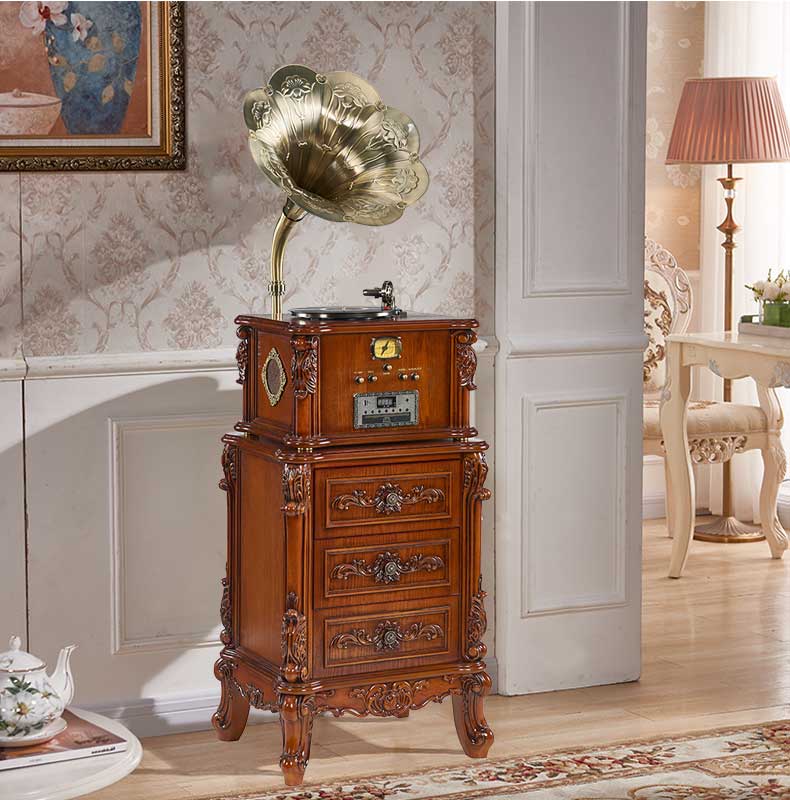 vintage design Wooden desktop record player vinyl and gramophon turntable phonograph in western style restaurant