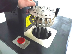 0.001 רזולוציה גבוהה באיכות PID בקרת חם וקר נוזל תרמוסטט טמפרטורת כיול אמבטיה