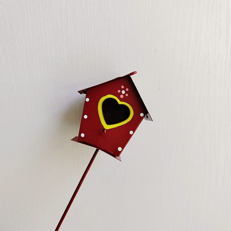 Chambre d'oiseaux stéréo rouge