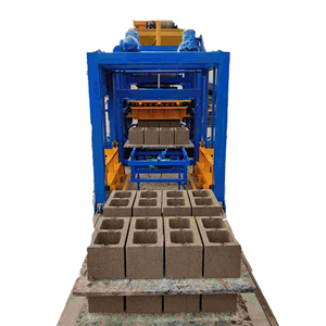 QT4-18 Verriegelung Pflasters tein, der Maschinen-Beton-Ziegel-Produktions linie mit PLC-Komponenten herstellt