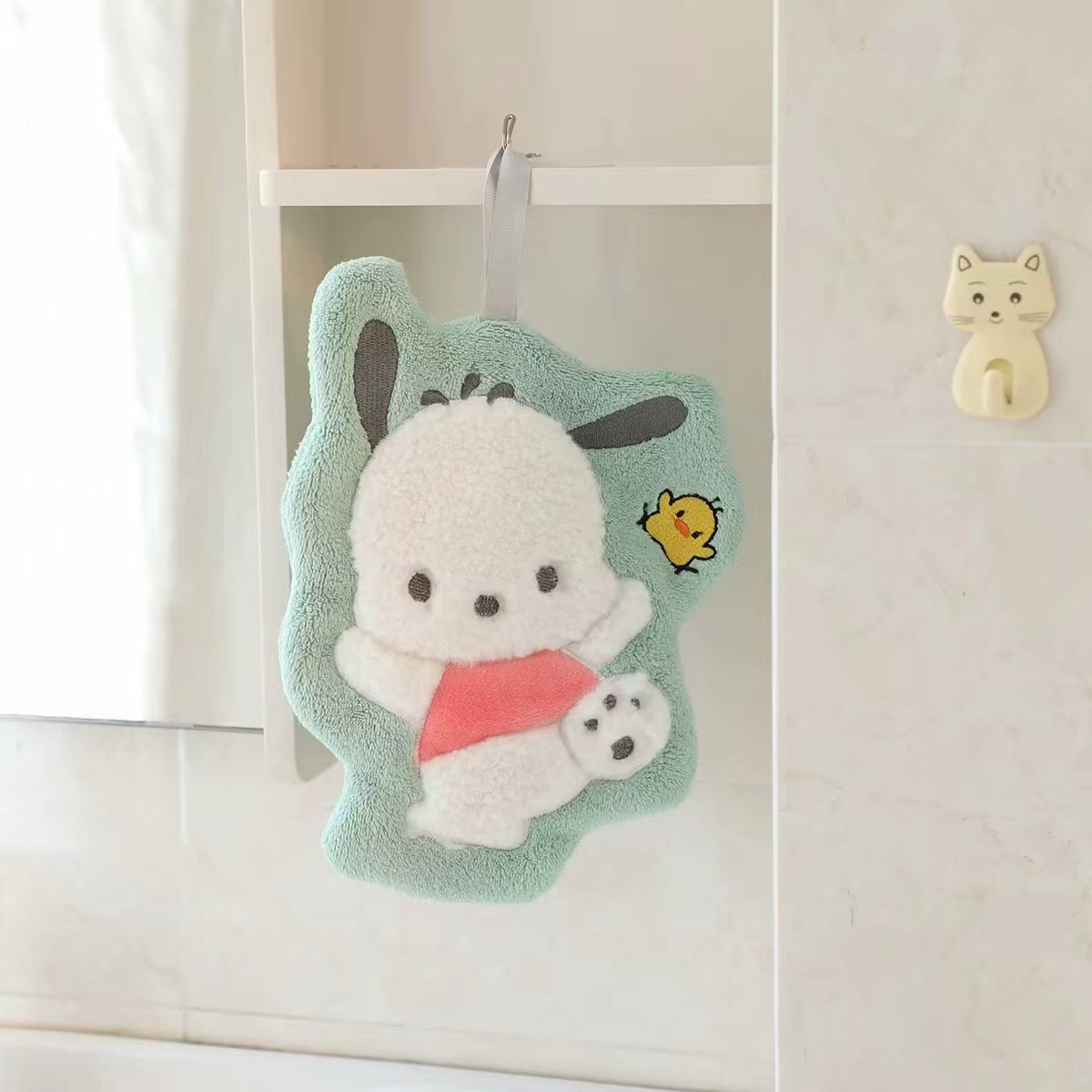 Pug-shaped hand towel