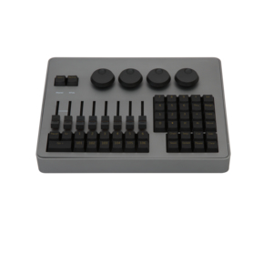 DMX Mini <strong>Command</strong> Wing MA2 on Pc Lighting Controller with Bag - Product Image 1