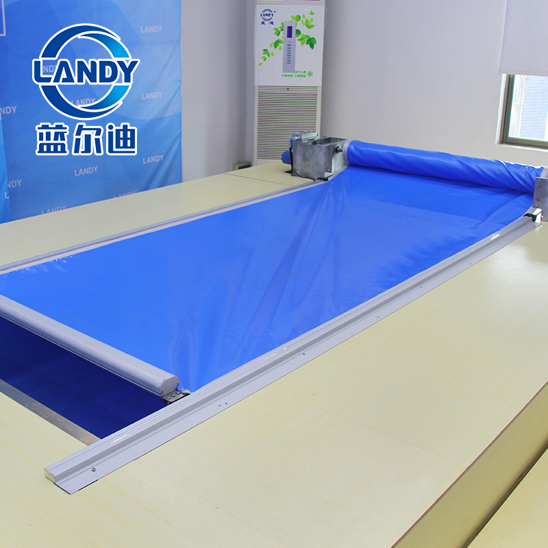 Couverture de sécurité pour piscine en PVC bleu
