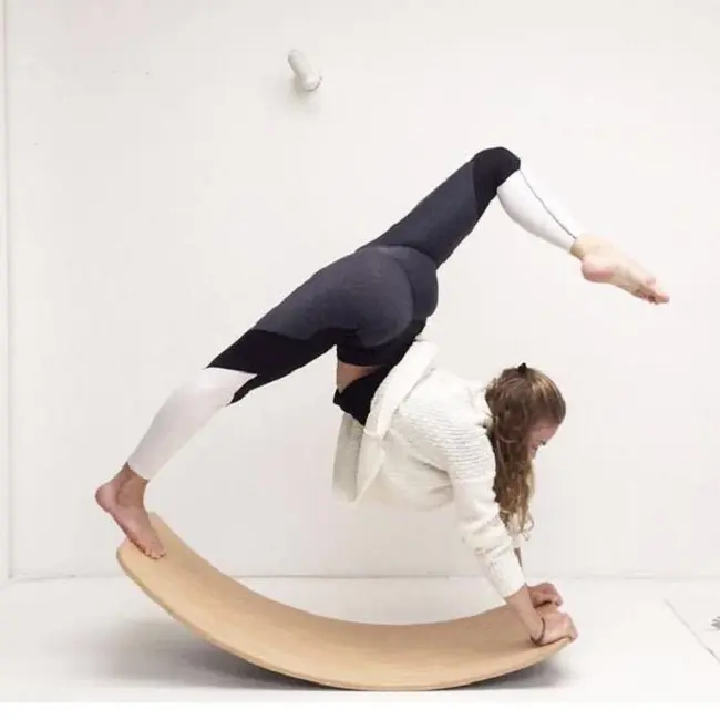 Rainbow curvy yoga felt training wobble for kids montessori wooden balance board