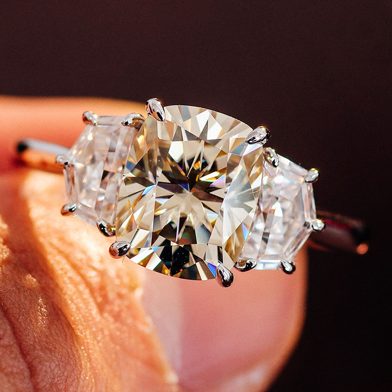 Bague moissanite en or massif 14 carats véritable