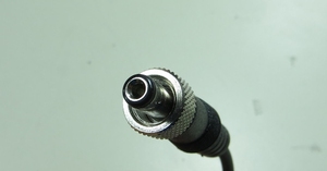 ネジロック付き2.1mm 2.5mm DCオスメス電源ジャックプラグコネクタ - Product Image 2