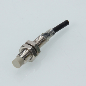 热销M8 NPN无智能接近传感器馈电传感器感应式接近传感器 - Product Image 3