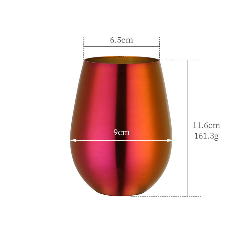 Chope à bière rouge magique