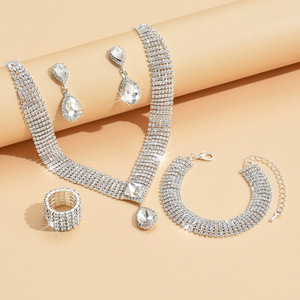 BASQUESUN工場卸売カスタム銅象眼細工ジルコンウェディングアクセサリーネックレスイヤリングブレスレットリング4ピースセット