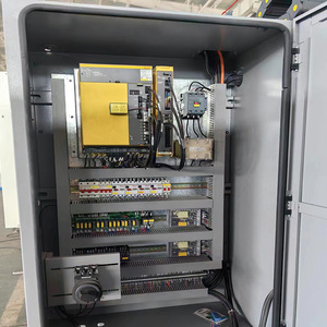 מכירה חמה Cnc vmc1050 Gsk מערכת 24 זרועות אוטומטי שינוי cnc מרכז עיבוד אנכי