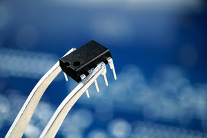 Specialized <strong>Ics</strong> Ic Chips XCS10-3VQ100C Original New - Product Image 5