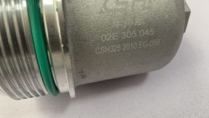02E305045 DSG-6 DQ250 serin akış alüminyum oto yağ filtresi konut VW EA888 2.0T FSI için fabrika plastik konut değiştirir - Product Image 4