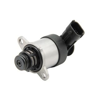 Yakıt ölçüm valfi 0928400707 30777529 yakıt pompası giriş ölçümlü Solenoid valf 1462C00994