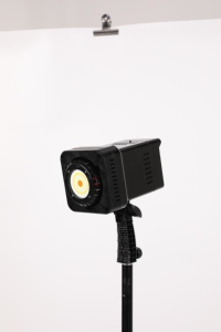 Profesyonel stüdyo açık çekim taşınabilir RGB COB dolgu ışığı fabrika el uzaktan kumanda ekran fotoğraf aydınlatma - Product Image 5