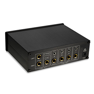 Wholesale Custom Logo 2-in-8-Out Metal <strong>Headphone</strong> Amplifier Splitter Ear Divider and Mixer Switcher Receiver &amp; Amplifiers Product - Product Image 1