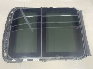 ルーフウィンドウOEM 6225003AFC0200M81新エネルギーAION車用
