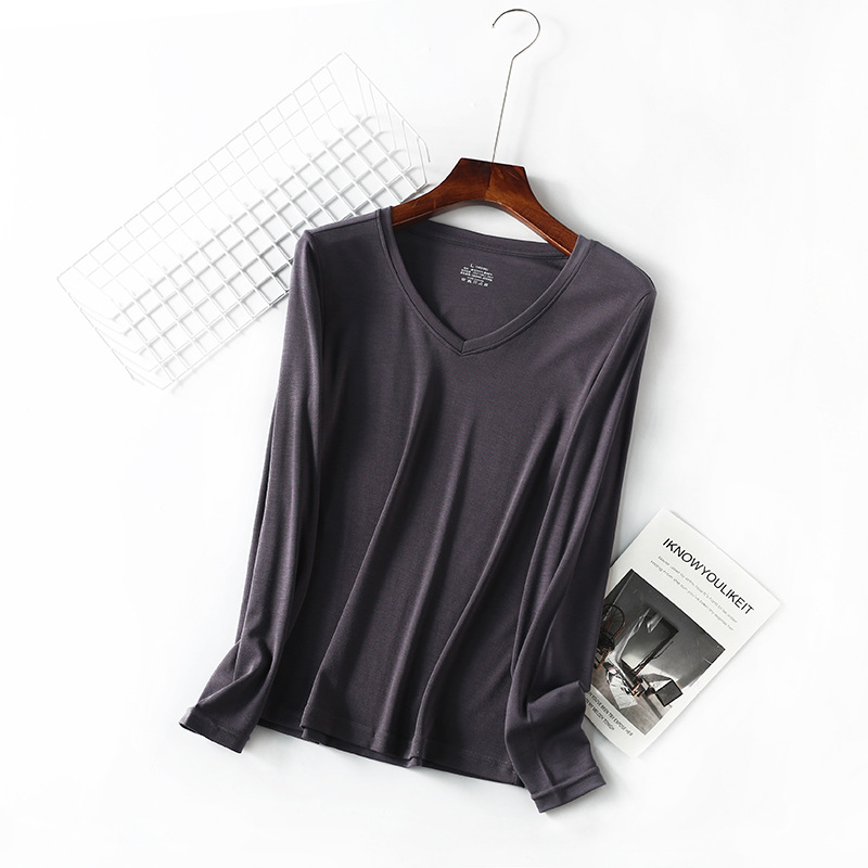 สีเทาเหล็ก