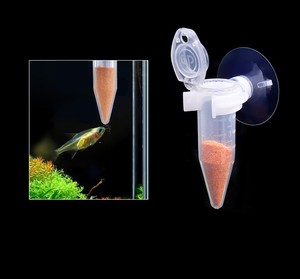 自動フィッシュフィーダーテーパードアクアリウム赤いワーム給餌フィーダーワームファンネルカップ魚の餌給餌ツール水族館アクセサリー - Product Image 1
