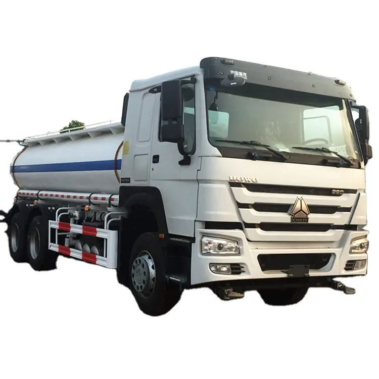 SINOTRUK HOWO 6x4 20000 litri di Acqua di Trasporto Sprinkler Camion Cisterna