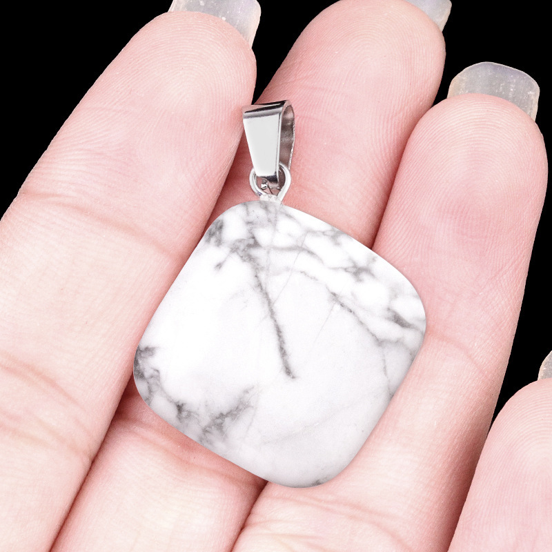 Howlite