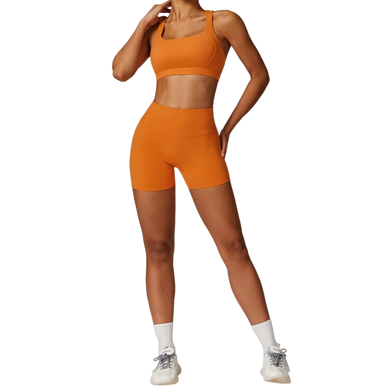 Ensemble court orange foncé