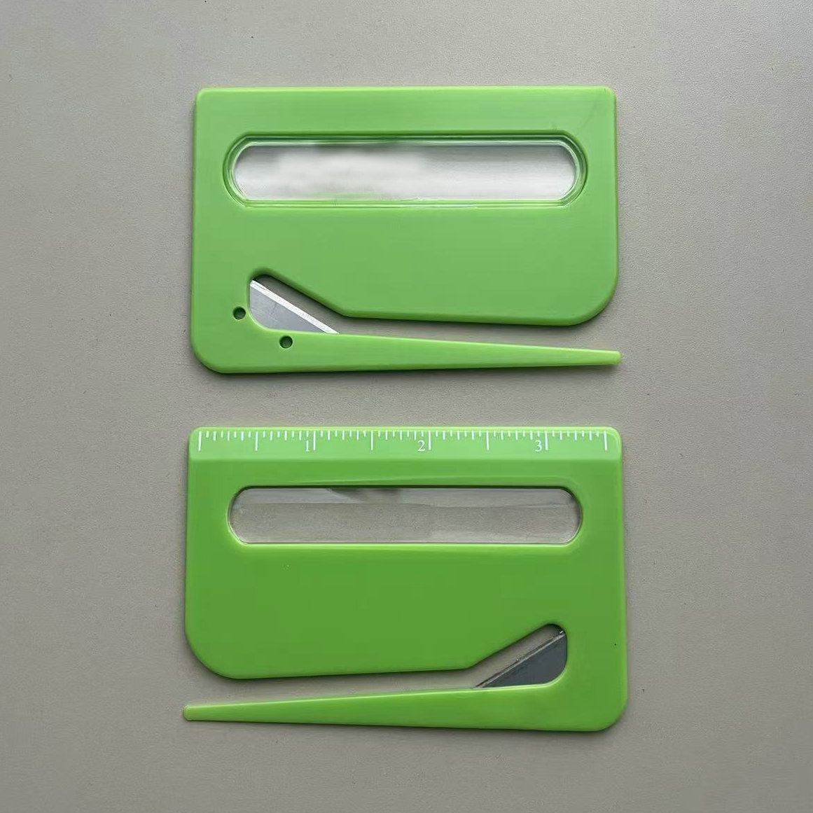 9.5X6.4x0.31 cm