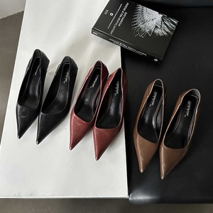 Yeni varış kadın kırmızı yumuşak deri pompaları kolay maç Stiletto topuk sivri burun daireler fransız profesyonel yüksek topuklu çalışmak değil - Product Image 4