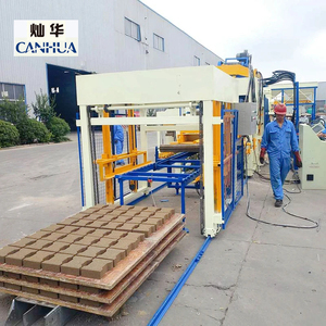 QT10-15 completamente automatica per calcestruzzo blocco cavo macchina per la vendita di blocchi di cemento multifunzionale
