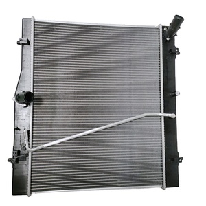 <strong>16400</strong>-70170 Radiators Cooling System Parts for Toyota HIACE 2019-2020 Auto Water Tank Radiator Factory Direct Sales - Product Image 1