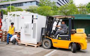 High Capacity All in One BESS 143kWh 215kWh Cabinet Energy Storage System LiFePO4 Battery Air Cooling Energy Storage System - Product Image 6