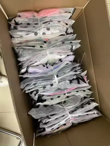 HLYドレスアパレルストック女性混合ファッションカジュアルトップ水着スカート服女性ドレス人気の新しい女性服卸売
