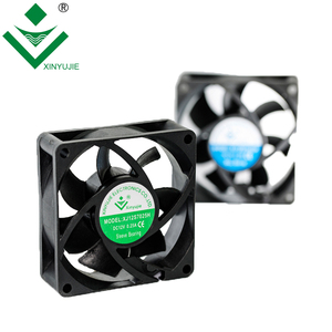 DC冷却ファン70x70x25 PWM機能付き4線ミニファン - Product Image 3