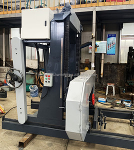Programmier bare Logik steuerung Hydraulische automatische Zuführung Automatisches Schneiden von Holz Horizontale Bands äge Sägewerk Bands äge Maschine