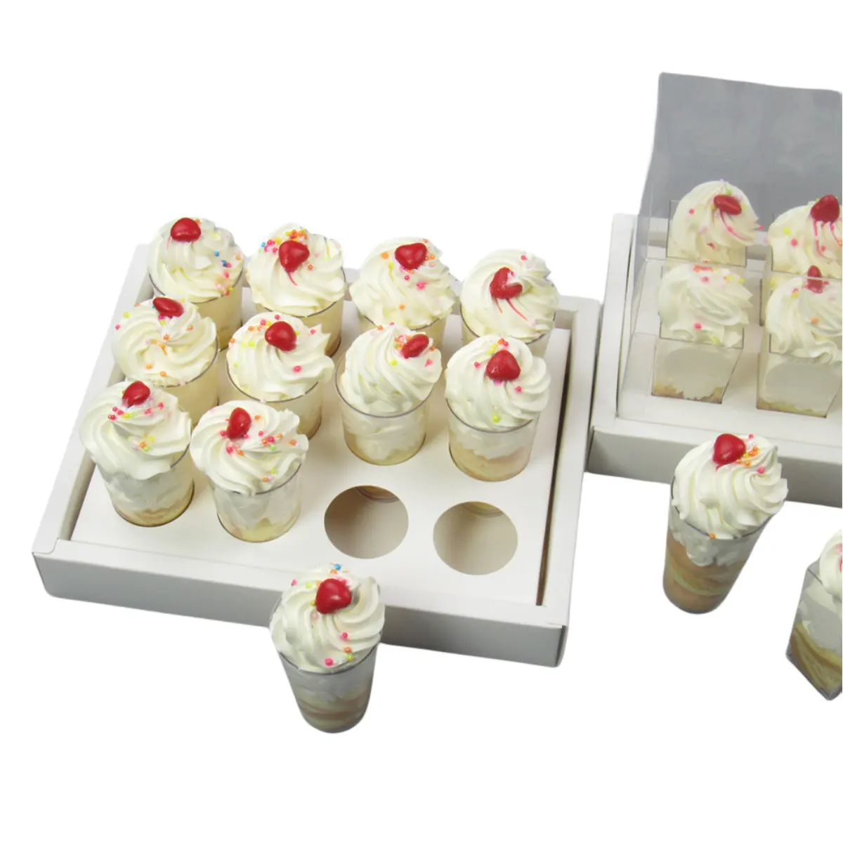 Yeni tasarım 6/12/24 sayım boşluğu Cupcake kutuları taşıyıcı kağıt çörek Cupcake kapları tutucular pencere temizle şeffaf kapak ile