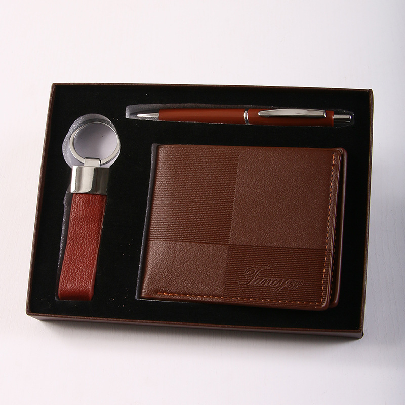 4-piece set in brown (wallet, keychain, pen, and exquisite gift box)