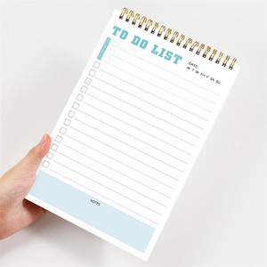 Strappare l'ordine del giorno dell'organizzatore della lista di controllo del Notebook per il lavoro da fare elenco blocco note con più sezioni funzionali