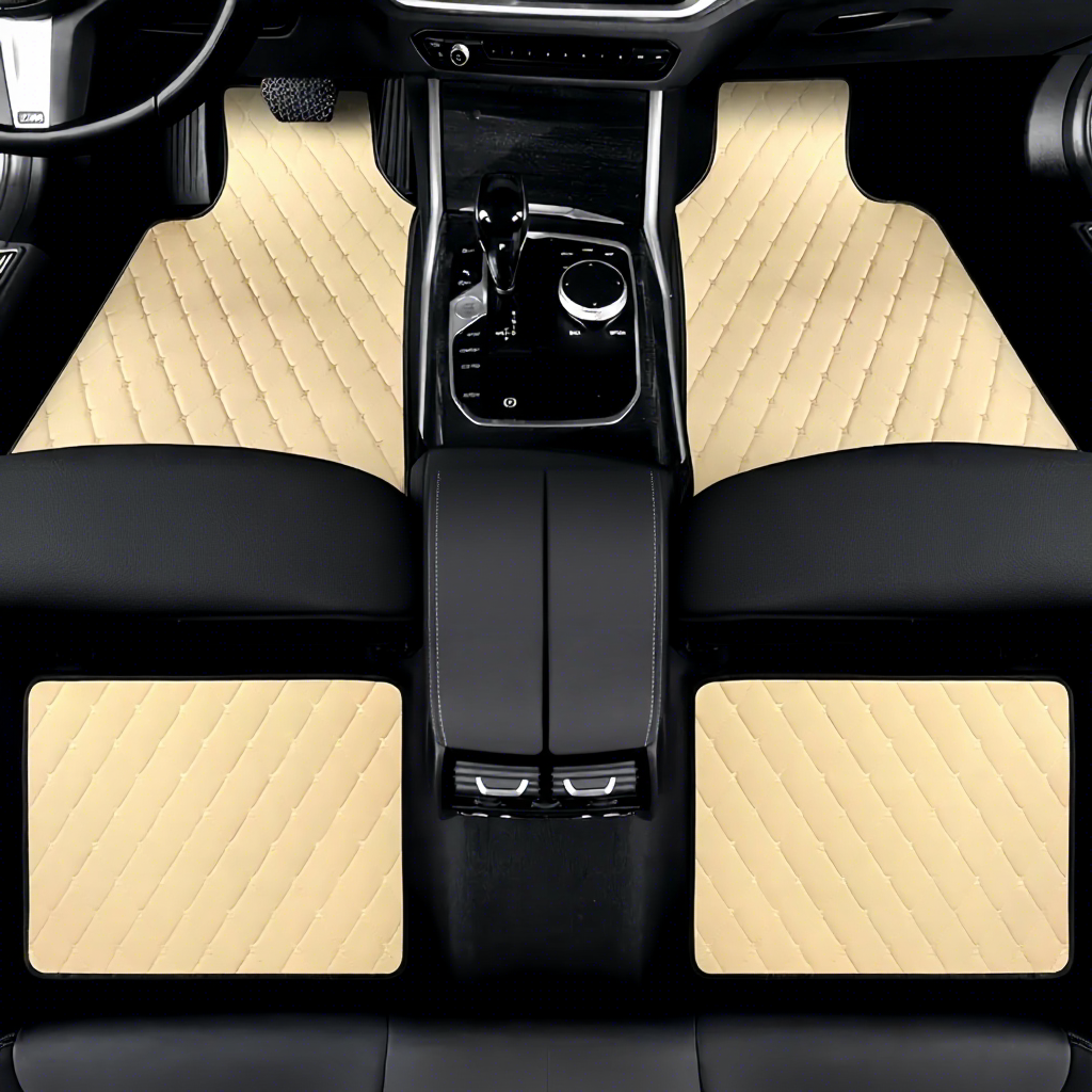 Conjunto beige de cuatro piezas