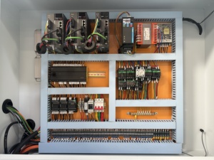 Otomatik kolay kullanım yüksek hızlı çevre dostu Panel kesme makinesi CNC kiriş mobilya yapımı için ağaç işleme makineleri gördüm - Product Image 3