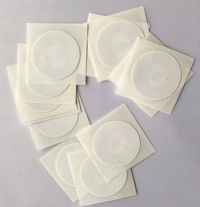 ウェット/ドライインレイPET F08 Rfid QRcode包装用粘着ラベル - Product Image 1