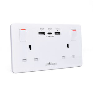 Leishen de gama alta tipo C Multi enchufe Reino Unido toma de corriente estándar 2AC salidas con función de carga USB SEMKO CE ROHS REACH aprobado - Product Image 1