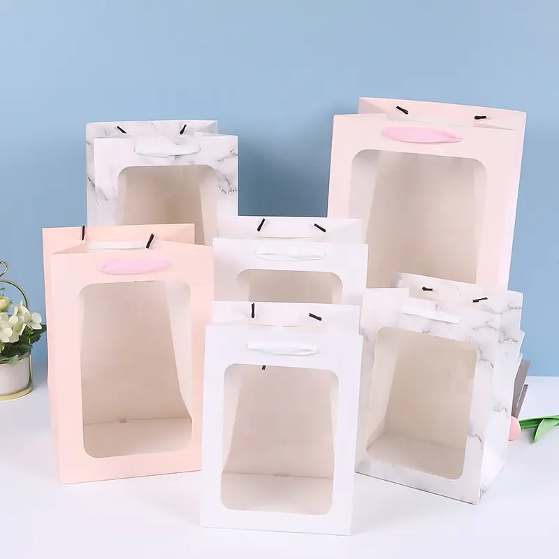 Pvc 창 꽃 크래프트 종이 캐리어 가방 웨딩 포장 종이 가방 종이 웨딩 포장 가방 크기와 색상이 다른