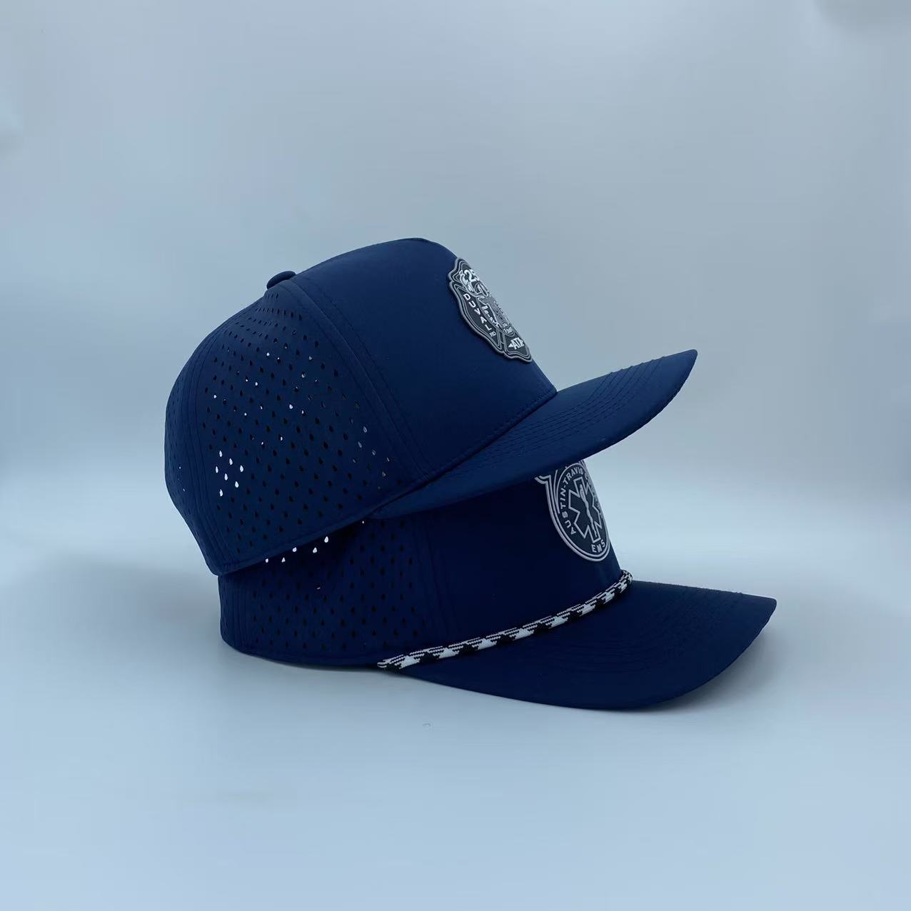 Azul oscuro