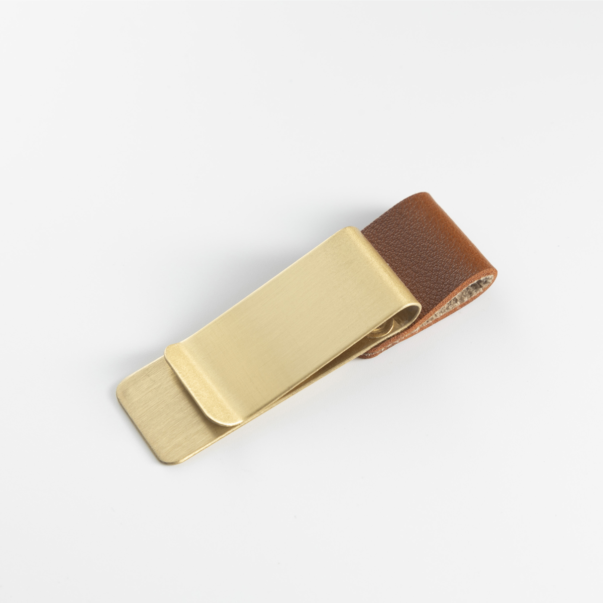 Pelle marrone oro