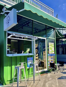 Düşük maliyetli Modern tasarım prefabrik konteyner süt çay dükkanı kahve dükkanı Cafe mağaza evler için minik modüler konteyner ev satış