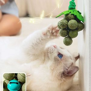 Minty Fun: Peluche de gato Mint Ball Toy por horas de felino para juguete de hierba gatera - Product Image 4
